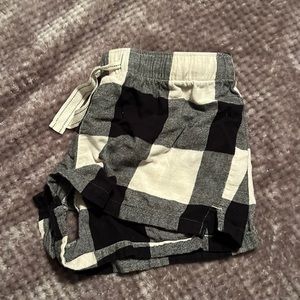 small old navy pajama shorts